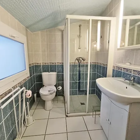 L'aneto, Triplex T3, Cour, Wifi Holiday home Bagneres-de-Luchon