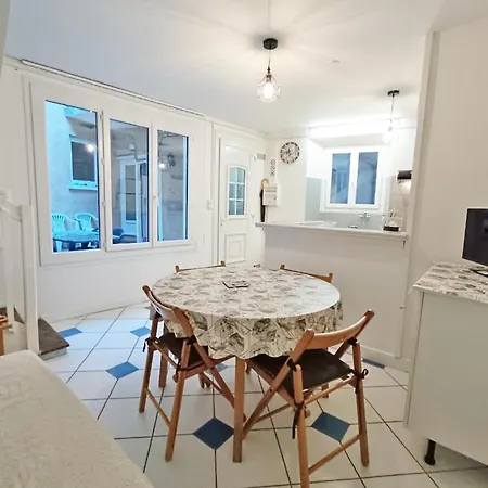 L'aneto, Triplex T3, Cour, Wifi Holiday home